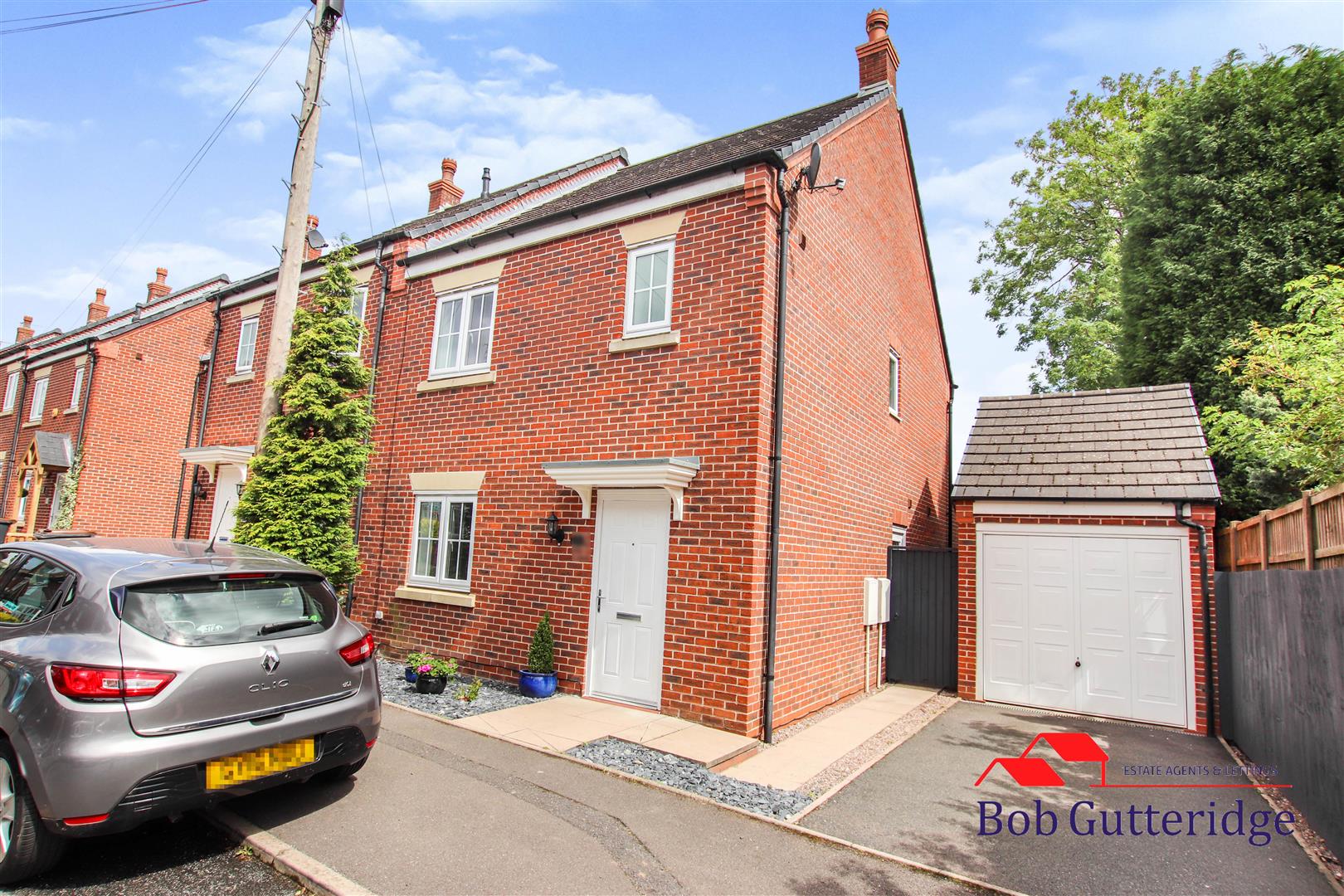 Latest Properties Bob Gutteridge Estate Agents and Valuers